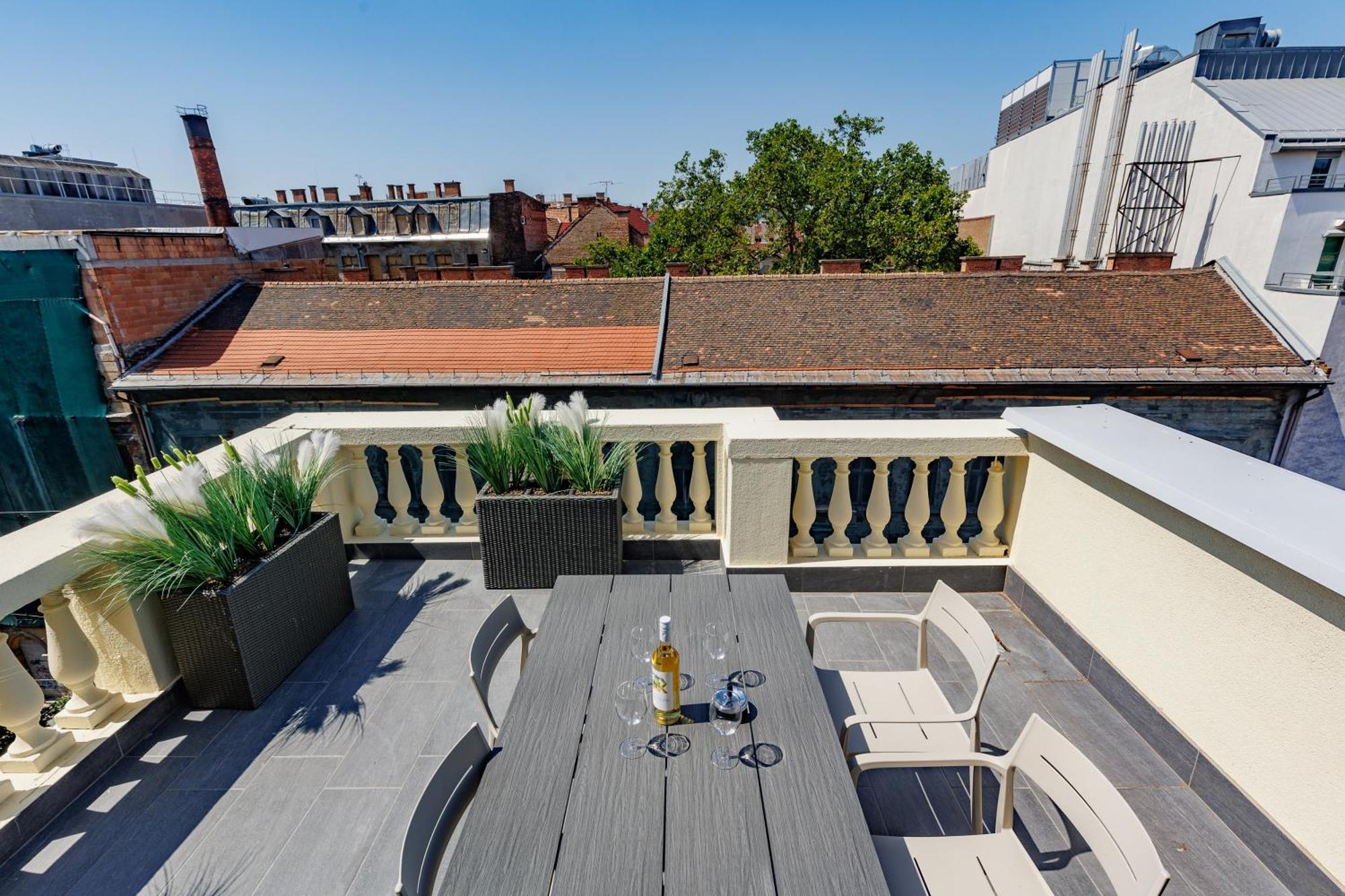 Apartment Klauzal Rooftop Budapest